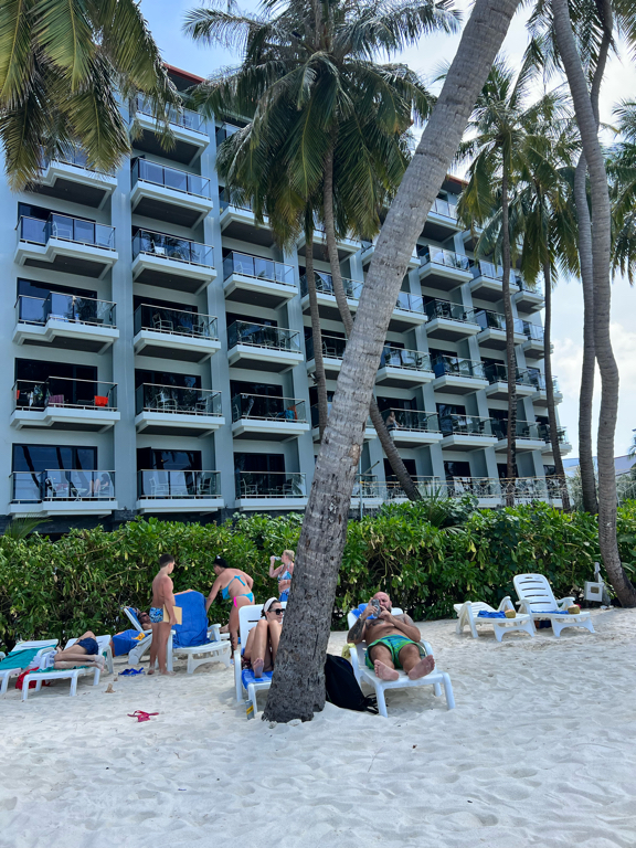 Фото Kaani Beach Hotel