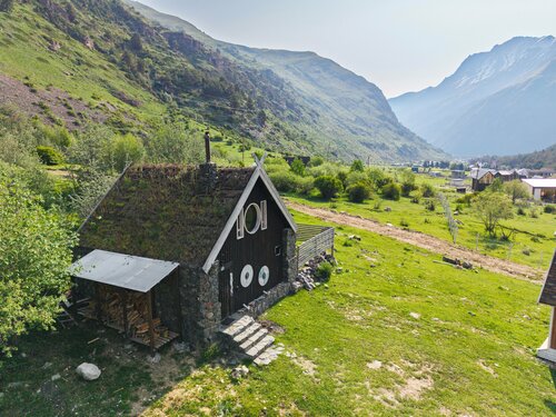 Внешний вид отеля Блэк Поинт в Терсколе, фото 2