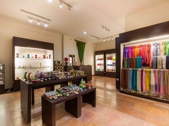 Фото Lotus Blanc Resort