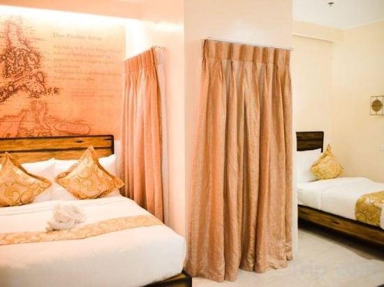 Фото Palm Grass Hotel