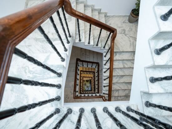 Фото Kathmandu Business Hotel