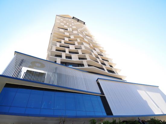 Фото G Hotel Kelawai