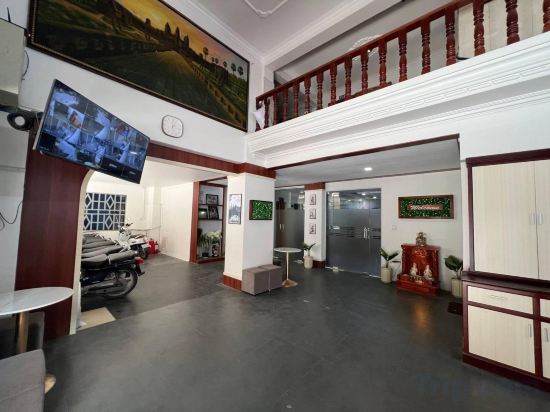 Фото Empire House Phnom Penh