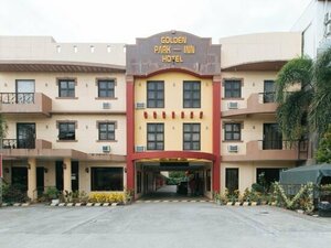 RedDoorz @ Golden Park Inn La Union (MacArthur Highway), hotel