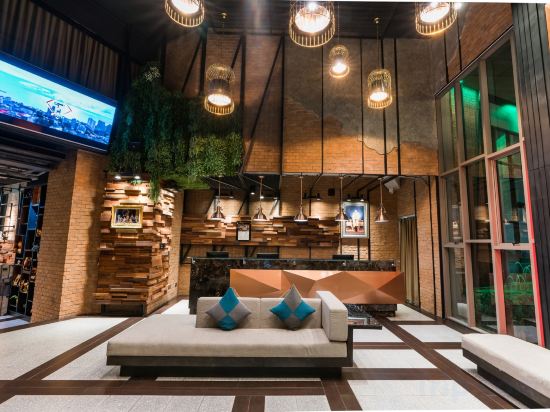 Фото T Pattaya Hotel