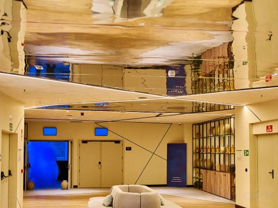 Фото Novotel Valencia Lavant