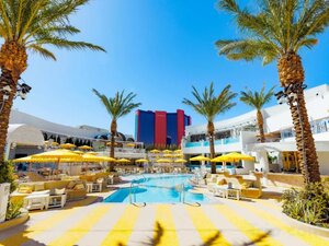  Fontainebleau Las Vegas