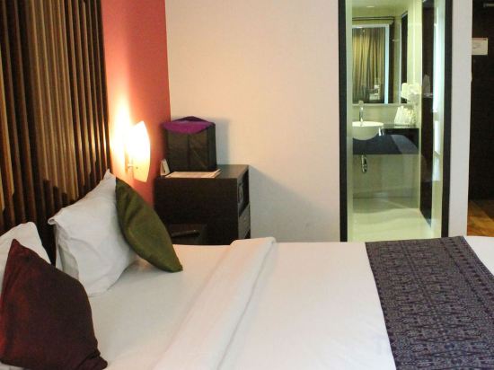 Фото Mercure Pontianak City Center
