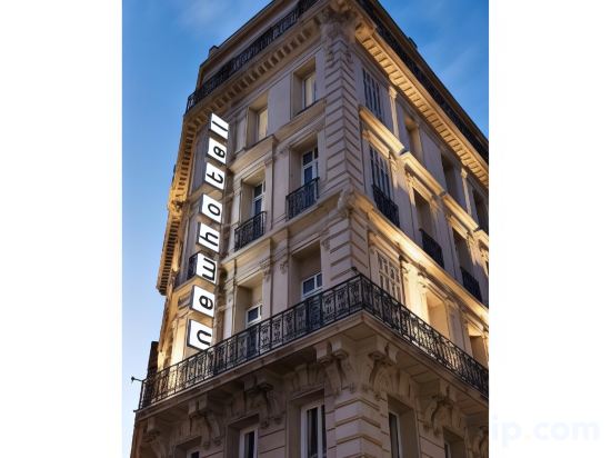 Фото New Hotel Le Quai