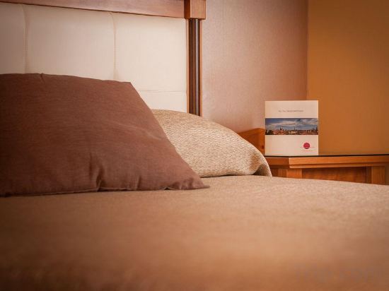 Фото Touring Hotel