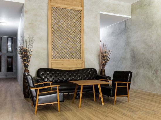 Фото The Chic Lipe - Hostel