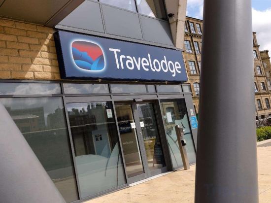 Фото Travelodge Bradford Central