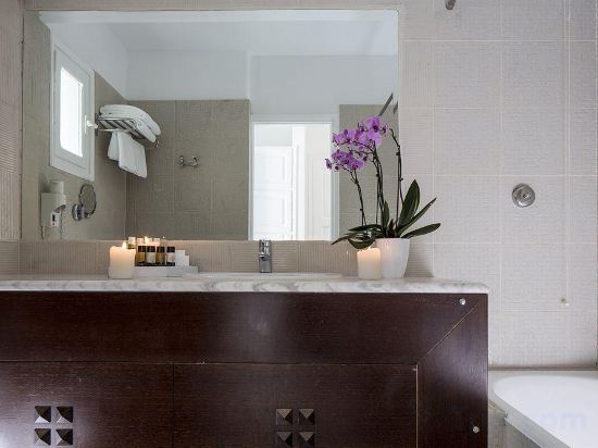 Фото Myconian Ambassador Hotel Relais & Chateaux