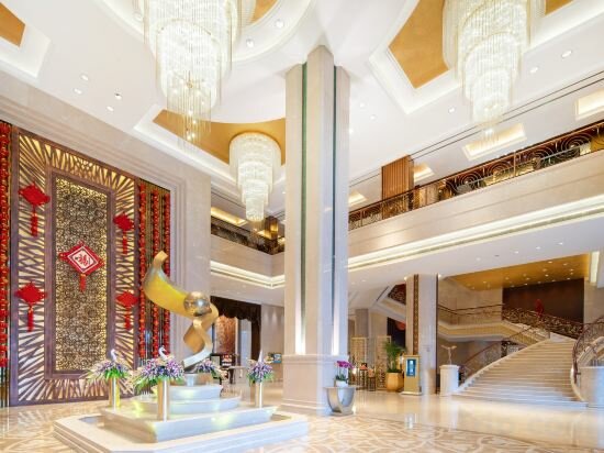 Фото Howard Johnson Tropical Garden Plaza Kunming