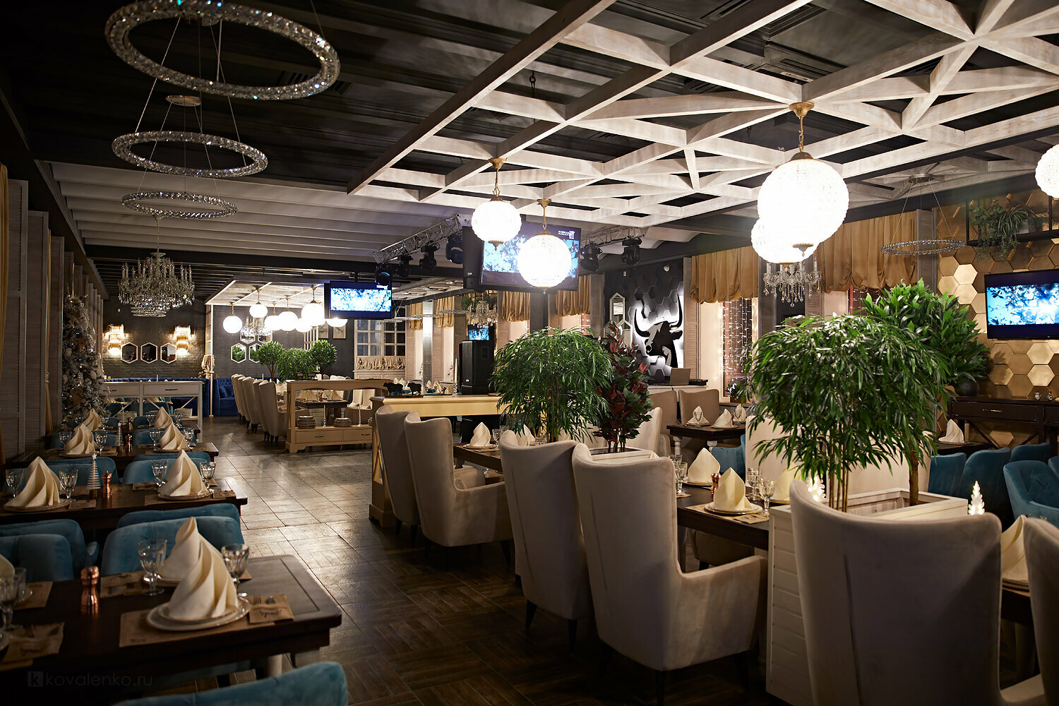 Фото Арт-Холл