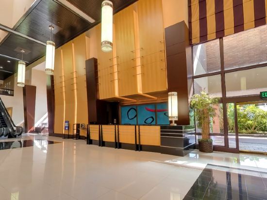 Фото Pacific Palms Resort