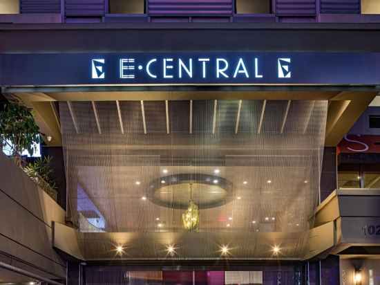 Фото E-Central Downtown Los Angeles Hotel