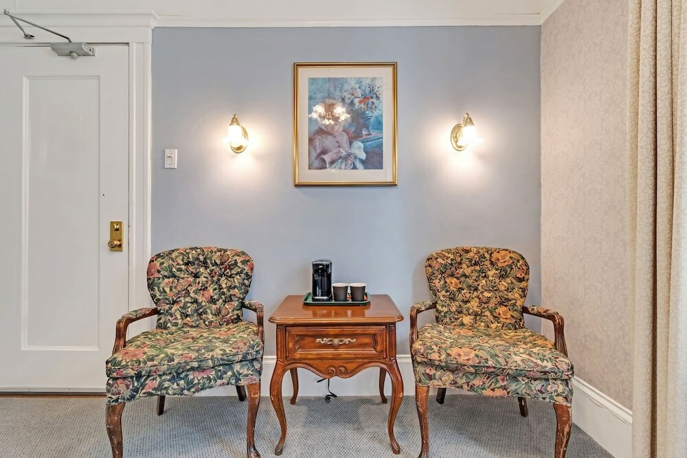 Фото Cornell Hotel de France