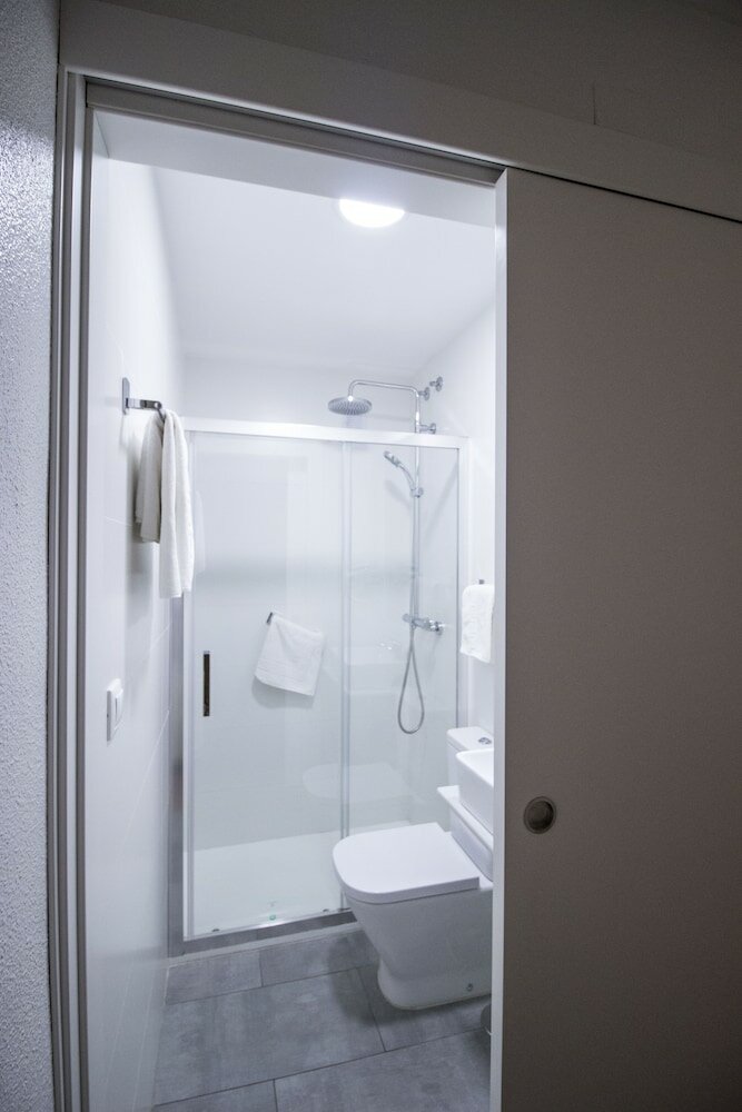 Фото Hostal Pensimar