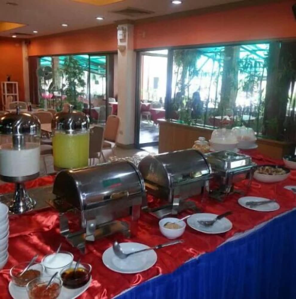 Фото Takiab Beach Resort