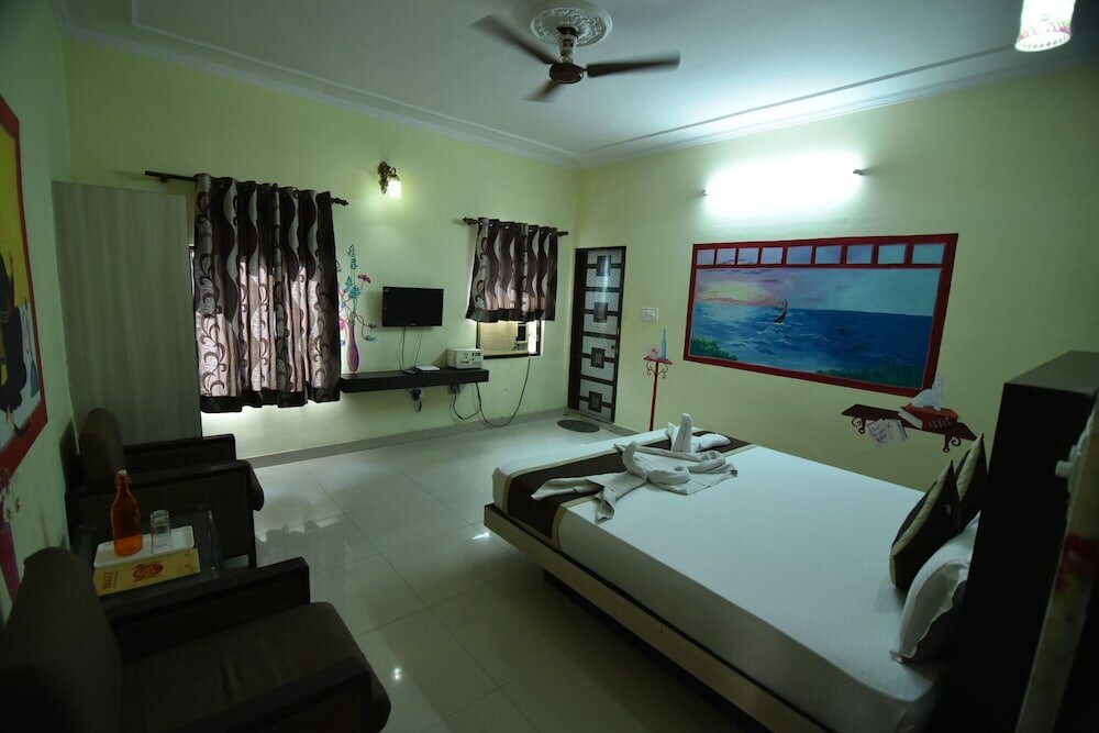 Фото Hotel Vaishnavi