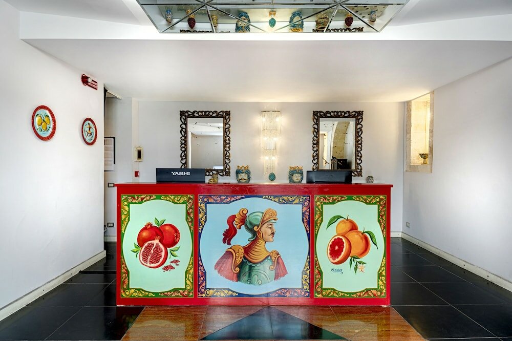 Фото Relais Antica Badia San Maurizio 1619