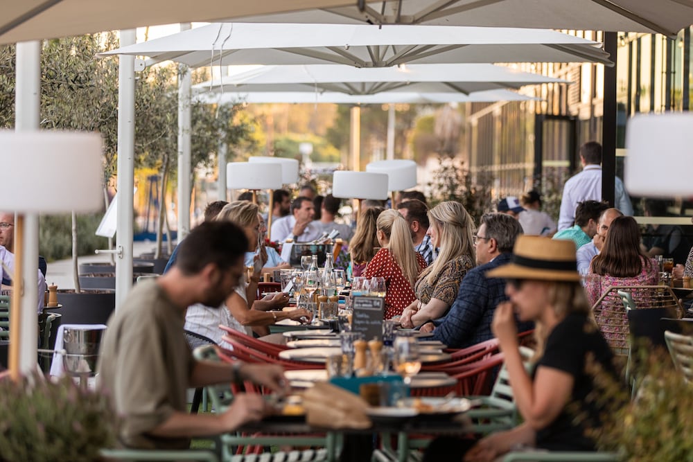 Фото Crowne Plaza Nice Grand Arenas, an Ihg Hotel