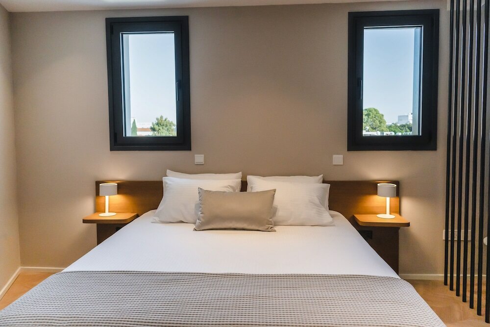 Фото Alinea Suites Limassol Center