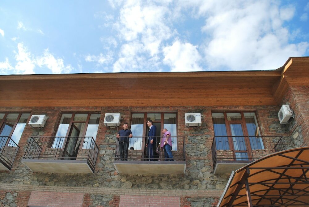 Фото Hotel Old Borjomi