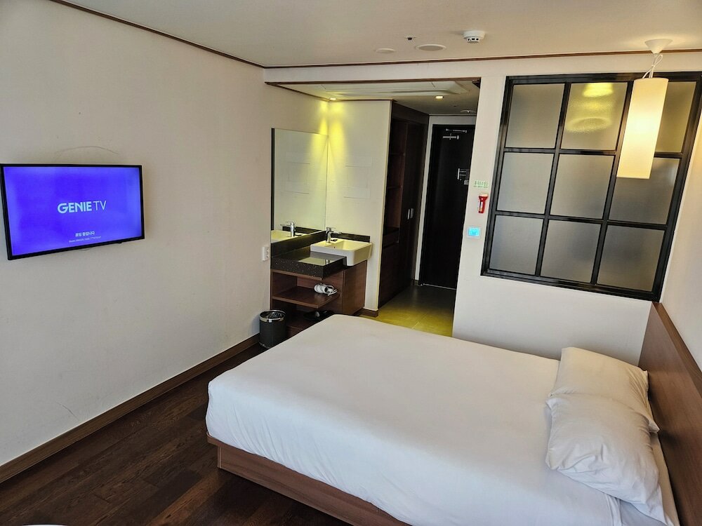 Фото Tamara Jeju Hotel