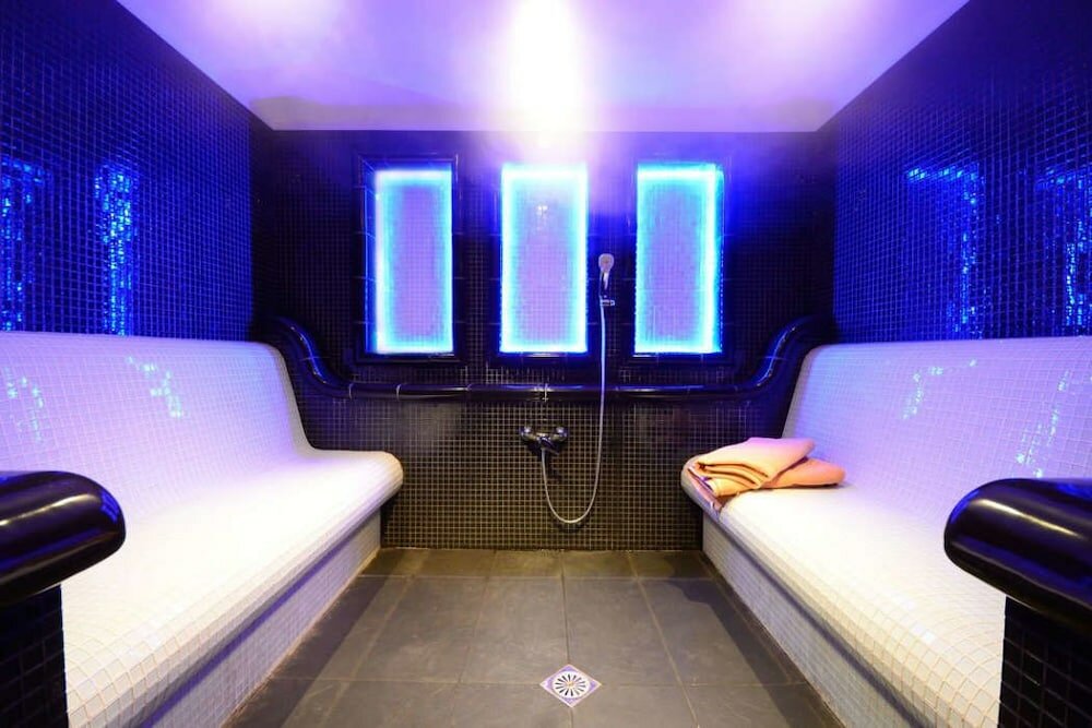 Фото Royal Paradise Beach Resort & SPA