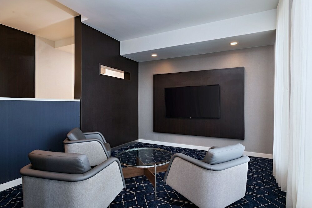 Фото Courtyard by Marriott Dallas Richardson at Spring Valley