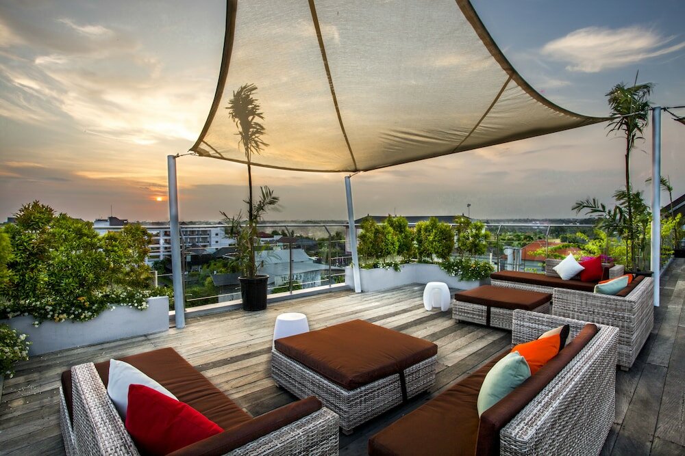 Фото Daun Bali Seminyak Hotel