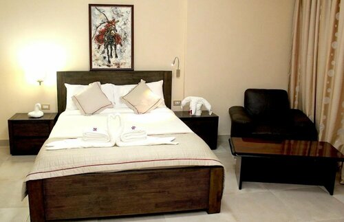 Гостиница Murex Plaza Hotel & Suites в Либерии