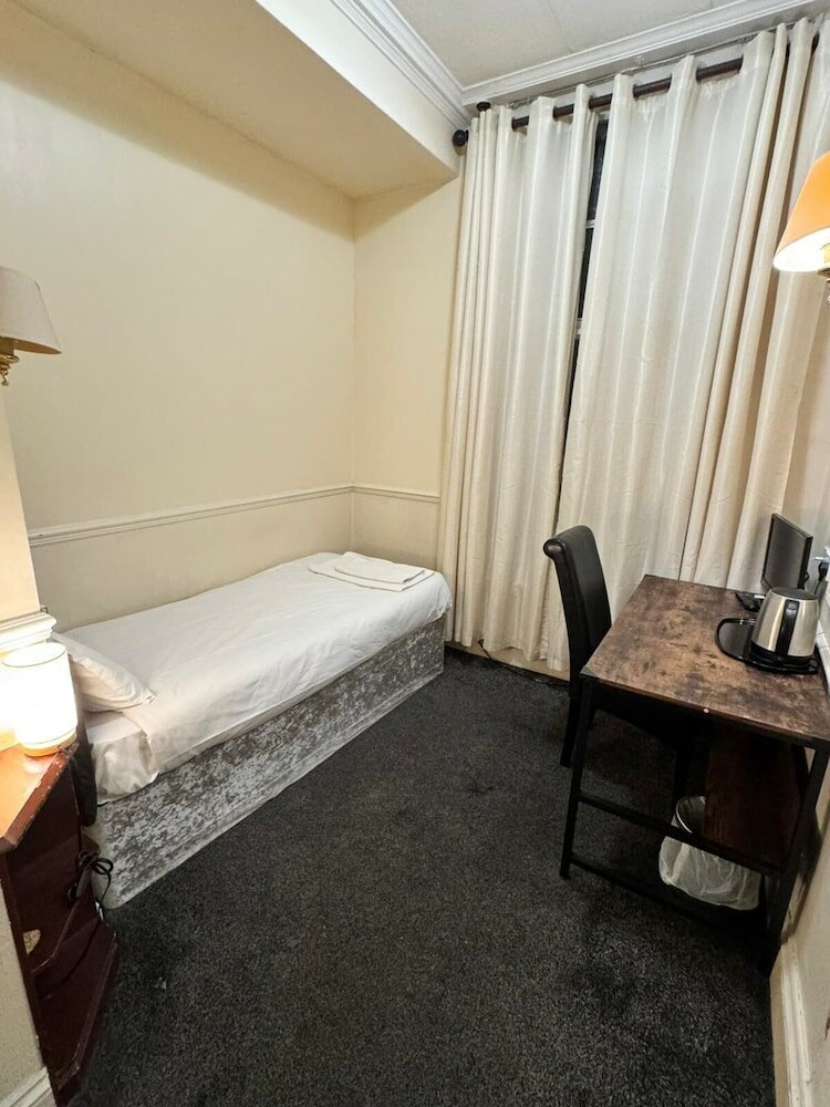 Фото Regency Hotel