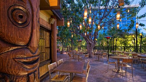 Гостиница Disneyland Hotel в Пласентии