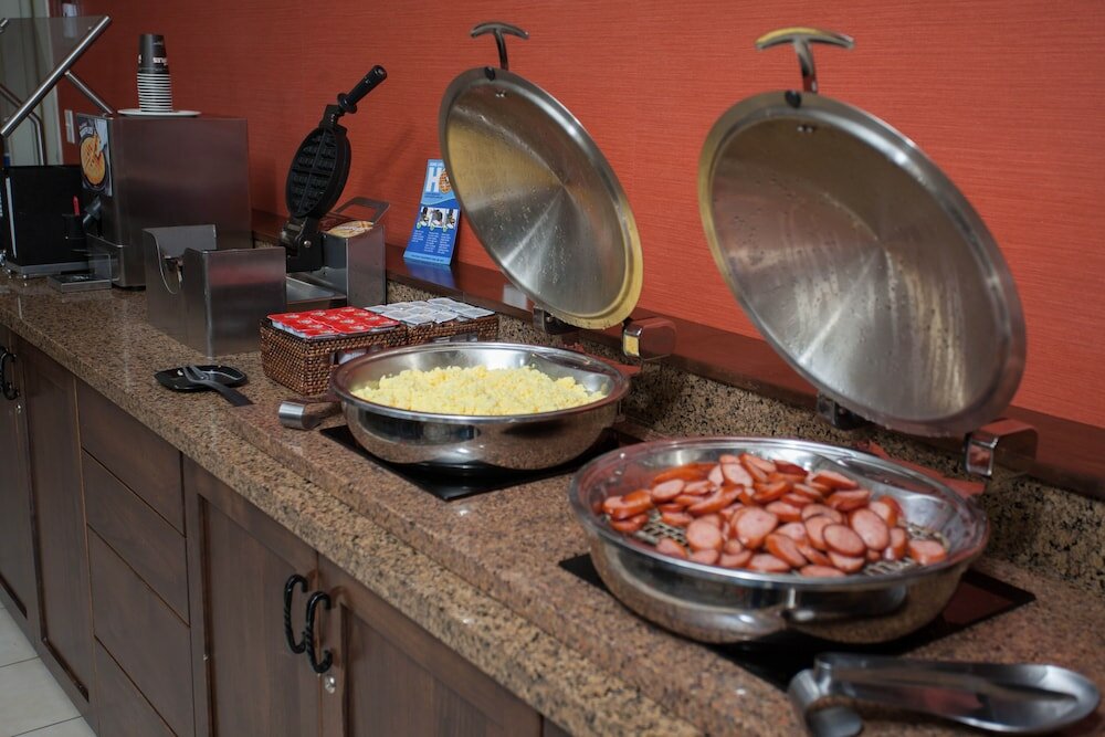 Фото Fairfield Inn & Suites by Marriott Grand Junction Downtown