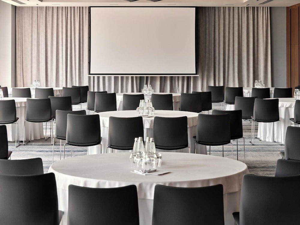 Фото Crowne Plaza Sofia