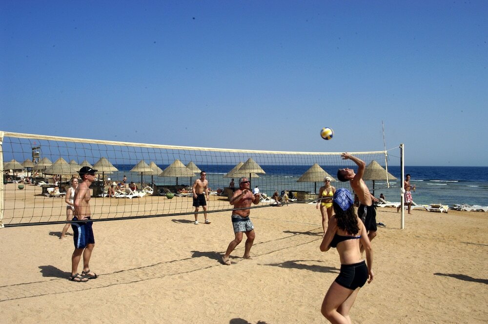 Фото Parrotel Beach Resort