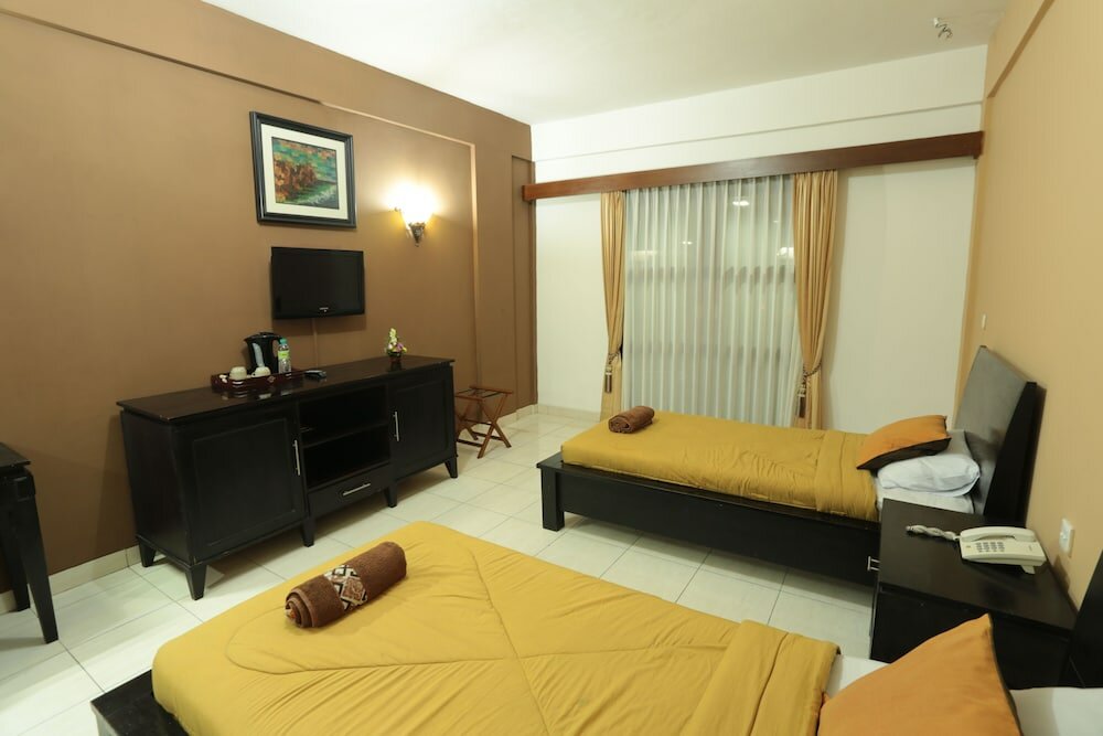 Фото La Walon Hotel