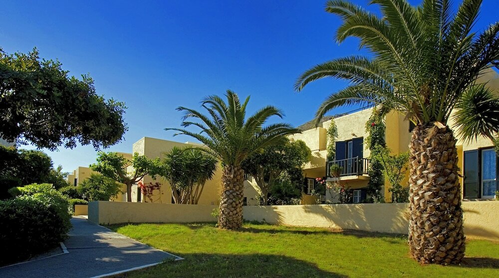 Фото Sundance Apartments and Suites