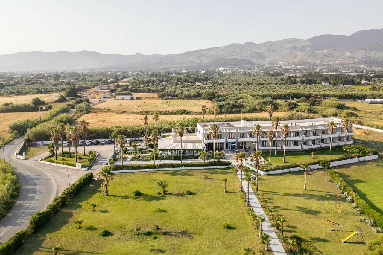 Фото Costa Angela