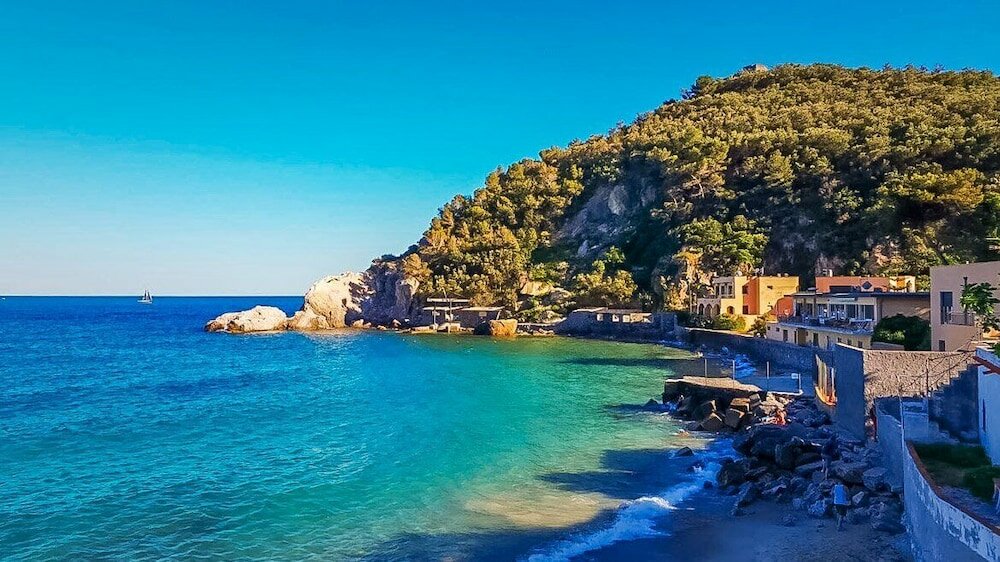 Фото Hotel Careni Villa Italia