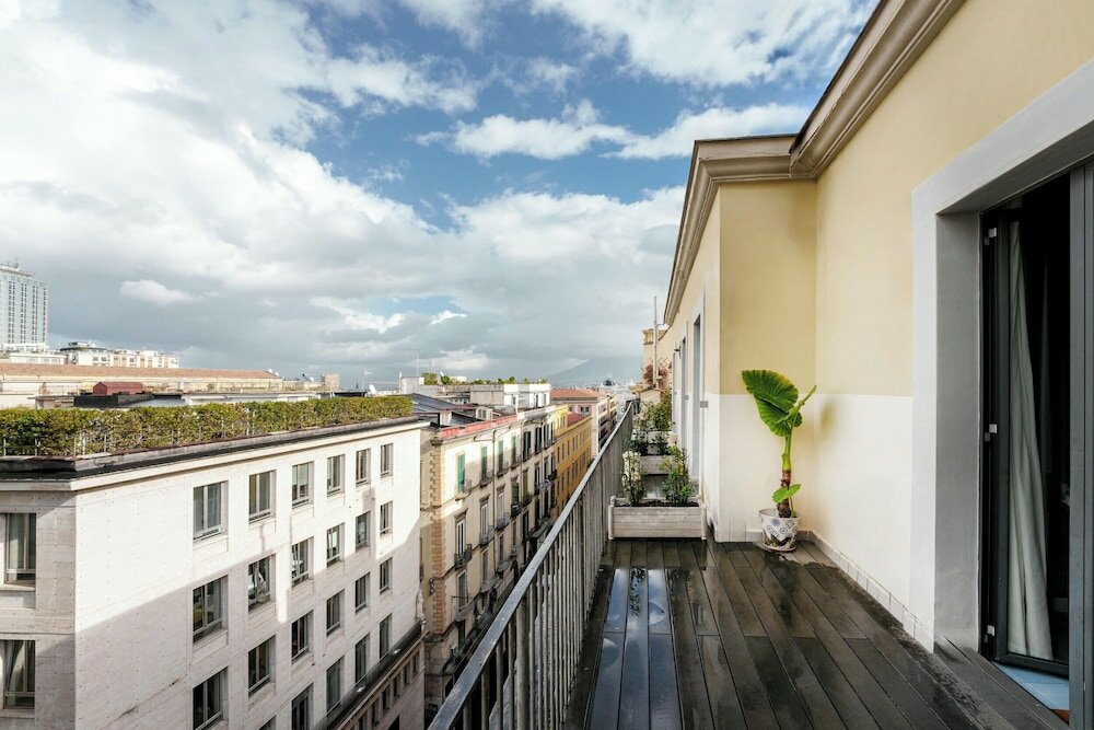 Фото Attico Partenopeo B&b