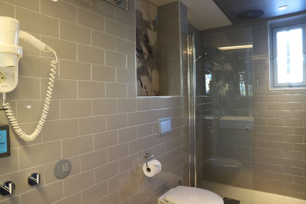 Фото Comfort Hotel Grand Central