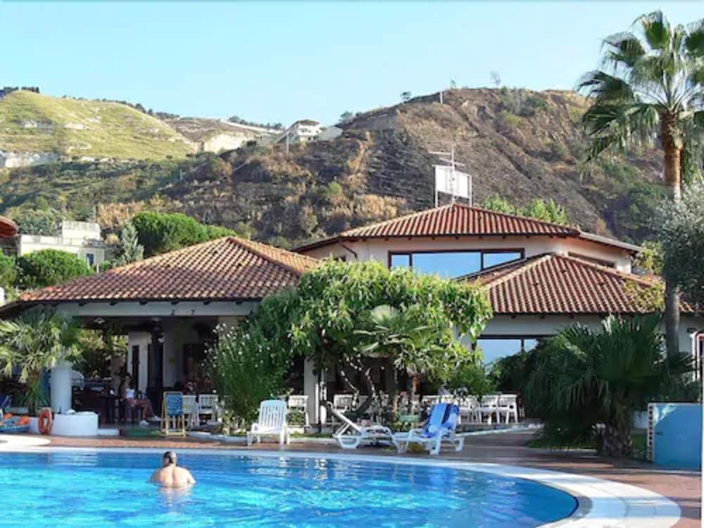 Фото Villaggio La Pizzuta