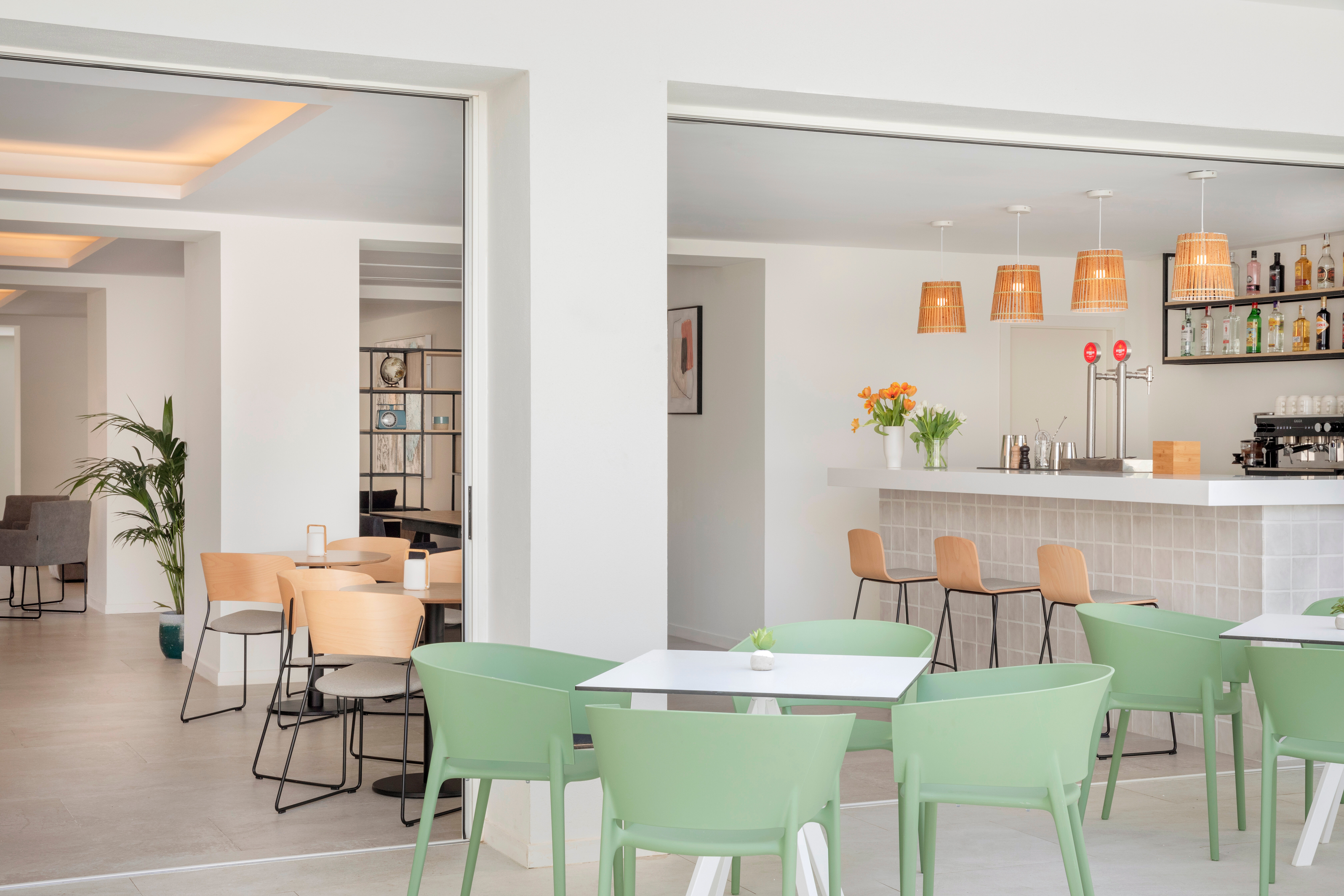 Фото Aparthotel Marina Drach