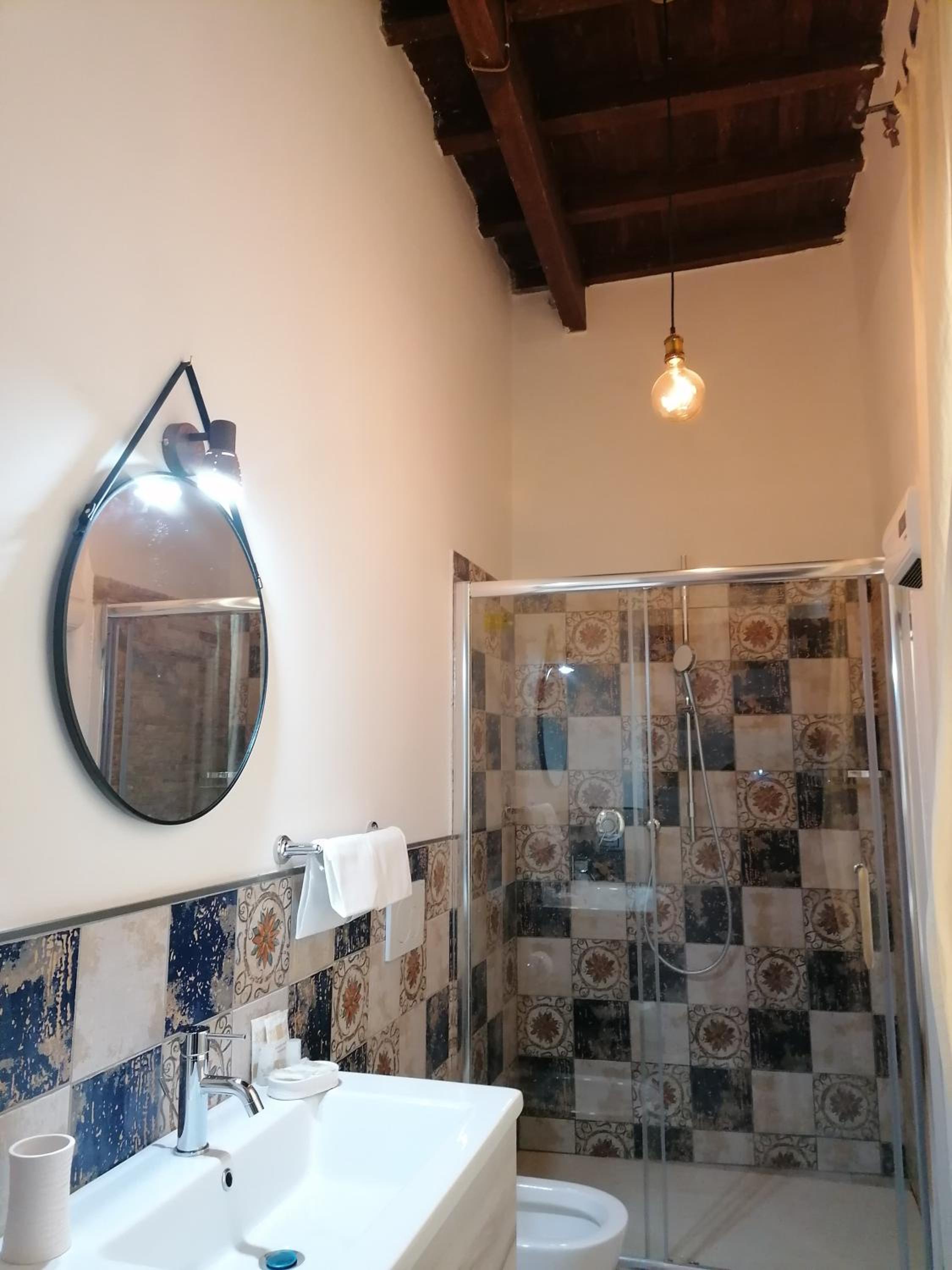 Фото Cicerone Guest House