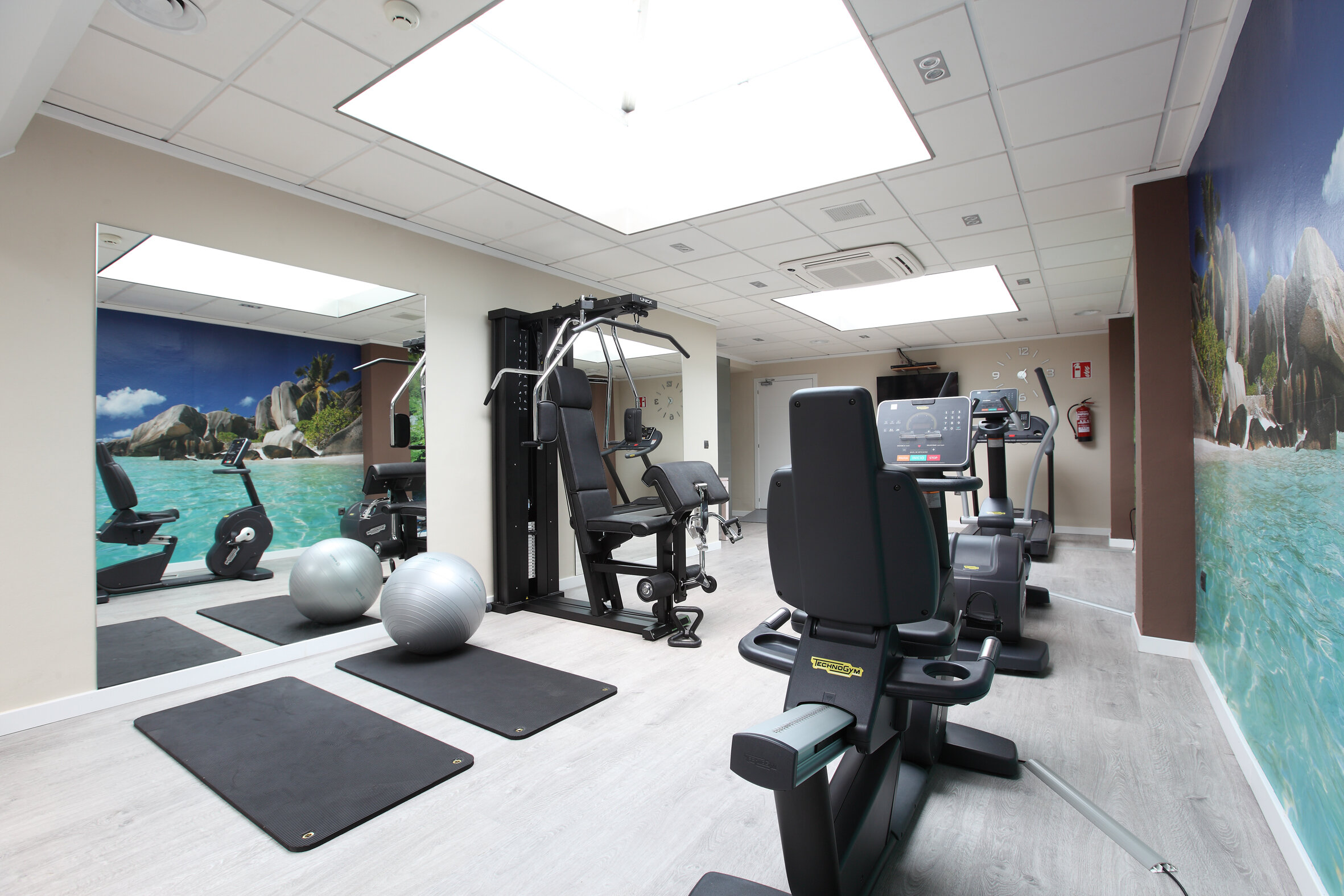 Фото Hotel Helios Benidorm