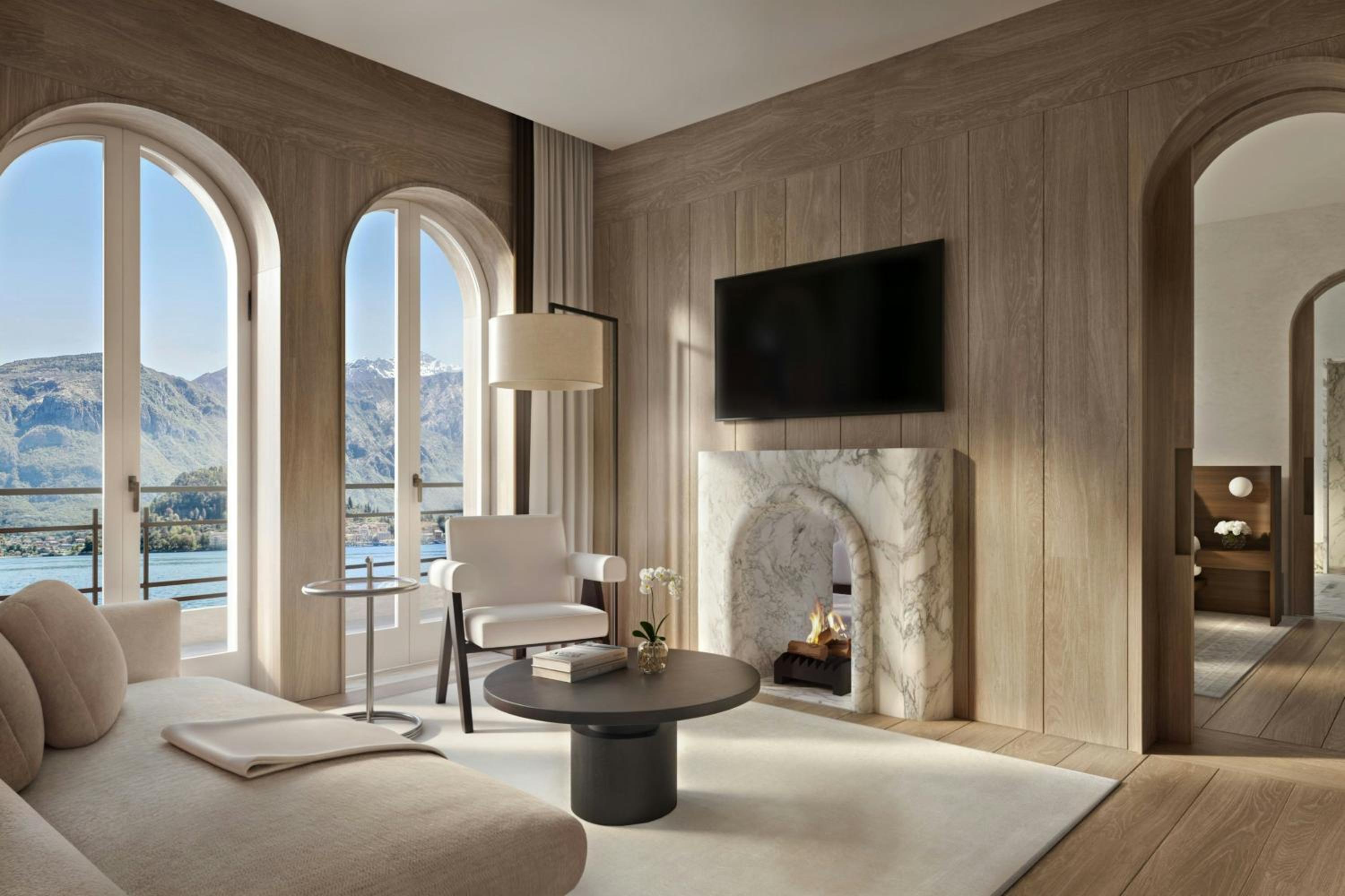 Фото Britannia Excelsior